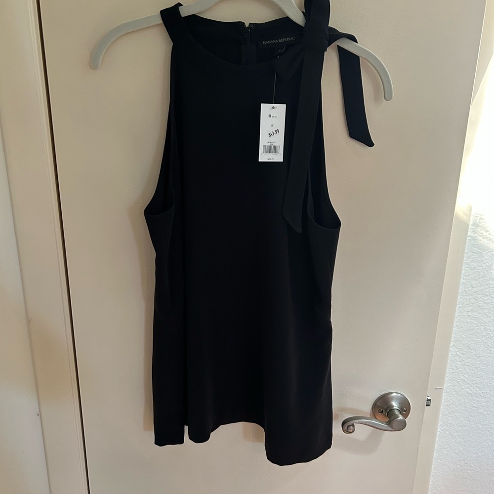 Banana Republic Black Sleeveless Tank Top